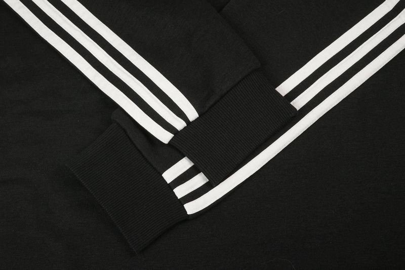 Bluza męska adidas Essentials Sweatshirt GK9078 M zdjęcie 5