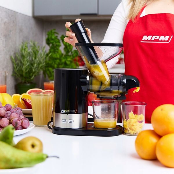 Wyciskarka wolnoobrotowa do cytrusów owoców soków Slow Juicer MPM zdjęcie 3