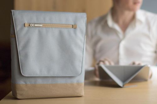 Moshi Aerio Lite - Torba iPad Pro 9.7 na Arena.pl