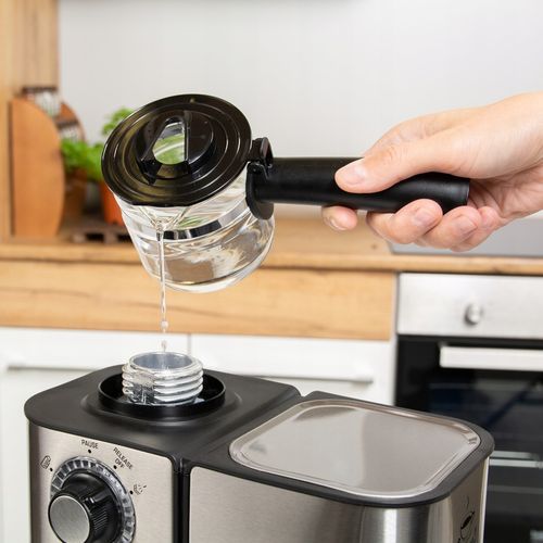 Ekspres do Kawy Kolbowy Ciśnieniowy First Austria – Wysoka Jakość! na Arena.pl