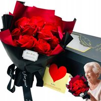 RÓŻE MYDLANE PREZENT NA DZIEŃ BABCI PŁATKI RÓŻ FLOWER BOX BUKIET KWIATÓW
