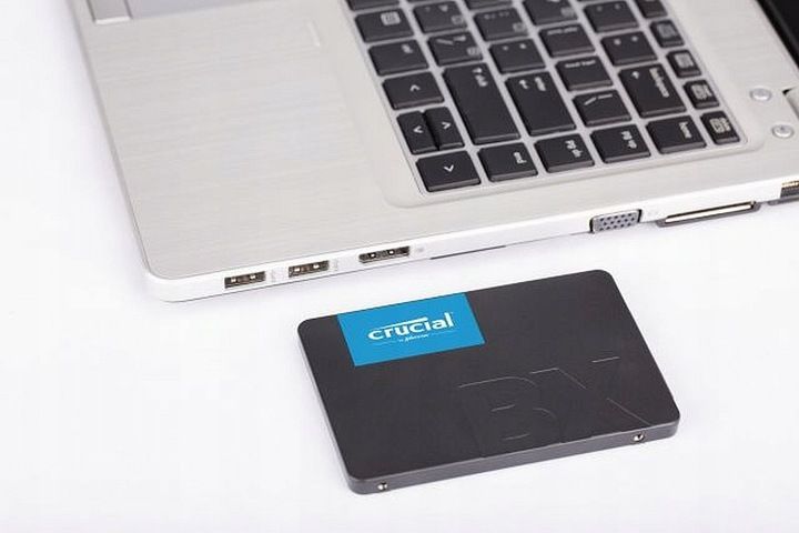 Dysk CRUCIAL BX500 240GB SSD zdjęcie 9