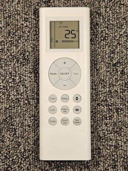 Pilot klimatyzacji KAISAI zdjęcie 1