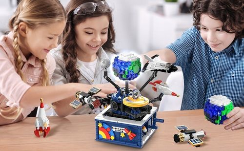 KLOCKI UKŁAD ZIEMIA PLANETA RUCHOMY KOSMOS RAKIETY SAMOLOT LED 554szt 6w1 na Arena.pl