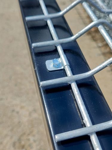 ZAWIJKA UCHWYT ZAPINKA do PANELI 100 szt + wkręty OCYNK na Arena.pl