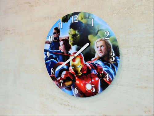 ZEGAR ŚCIENNY AVENGERS MARVEL CICHY PŁYNĄCY na Arena.pl