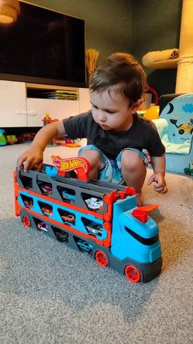 HOT WHEELS TRANSPORTER CIĘŻARÓWKA I TOR 2W1 + 3 AUTA PREZENT DLA DZIECKA na Arena.pl