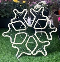 Dekoracja świetlna figura neon 3 D śnieźynka 50 x 50 cm