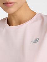 Koszulka sportowa damska New Balance Sport Essentials WT41222