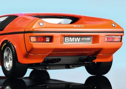 SCHUCO BMW Turbo X1 E25 (orange) na Arena.pl