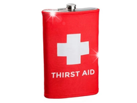 Gigantyczna Piersiówka Thirst Aid na osiemnastkę