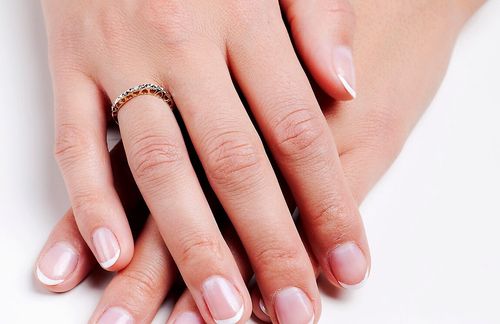 Złoty pierścionek PXD2715 - Diament na Arena.pl