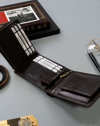klasyczny, skórzany portfel męski - rovicky na Arena.pl
