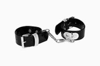 kajdanki-whips lakier, kajdanki damskie na ręce, czarne, gładkie