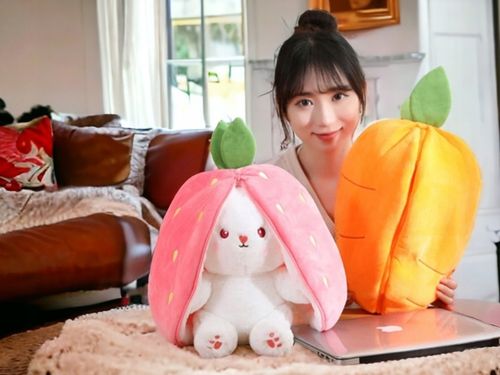 Maskotka Króliczek W TRUSKAWCE RÓŻOWY KRÓLIK ZAJĄC PLUSZAK MIŚ 2w1 40cm na Arena.pl