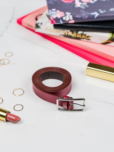 gładki, elegancki pasek damski, ze skóry naturalnej, ze srebrną sprzączką na Arena.pl