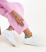 Biało-niebieskie sneakersy Akila 37