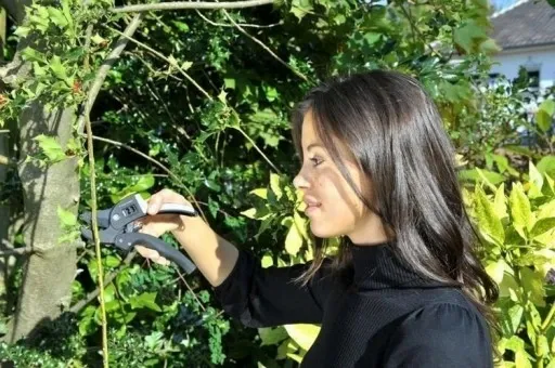 RĘCZNY SEKATOR KOWADEŁKOWY P83 1000575 FISKARS zdjęcie 2