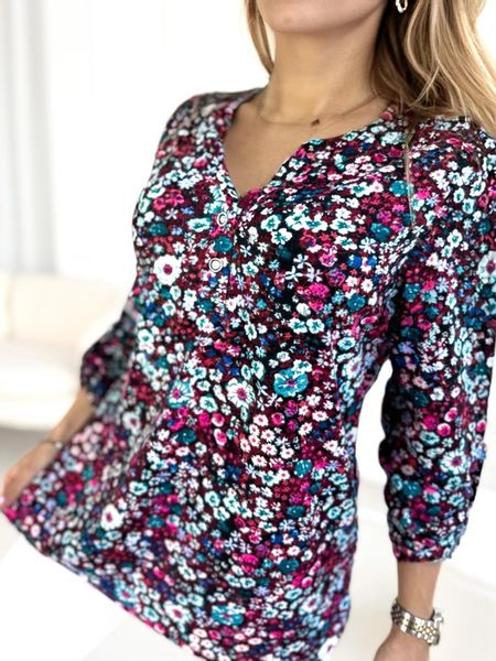 BLUZKA DAMSKA luźna elegancka miękka dzianina dekolt guziki kwiaty zdjęcie 3