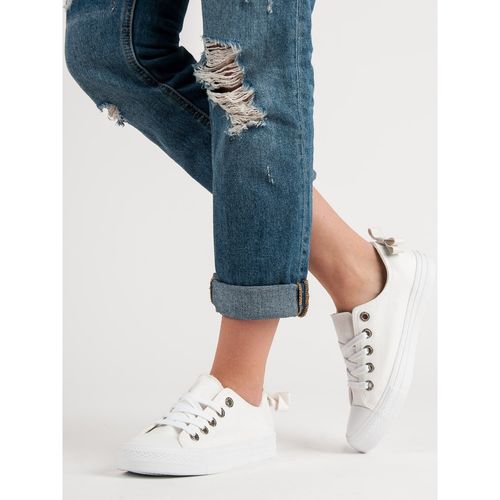 Białe Niskie Trampki r.38 na Arena.pl