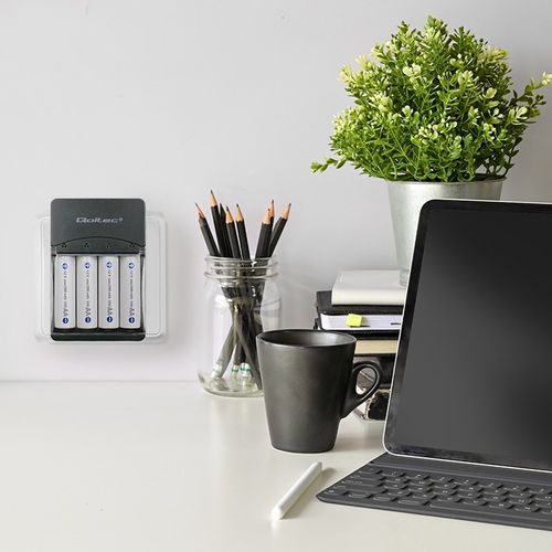 Qoltec Ładowarka do akumulatorków Ni-MH typu R03/AAA R6/AA | 300mA na Arena.pl