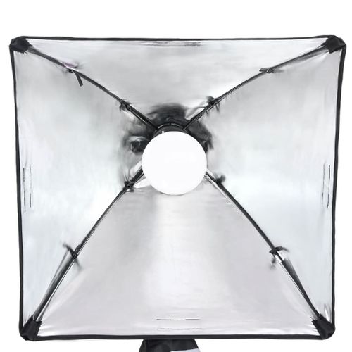 Zestaw studyjny z lampami, tłem i blendami na Arena.pl