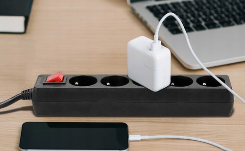 Przedłużacz Listwa Zasilająca 5 Gniazd 10m 3000W 3*1,5mm2 Z na Arena.pl