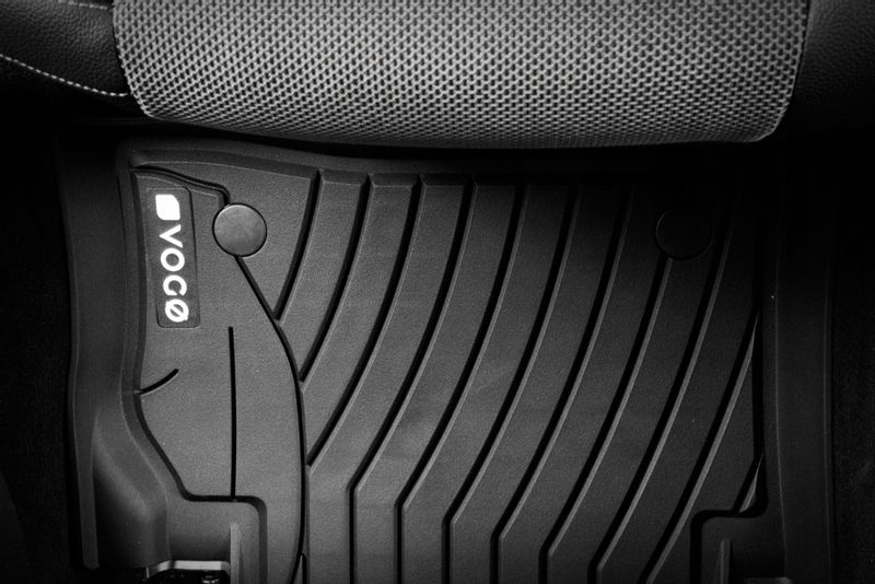 RANGE ROVER IV (2012-2017) Dywaniki gumowe zdjęcie 6