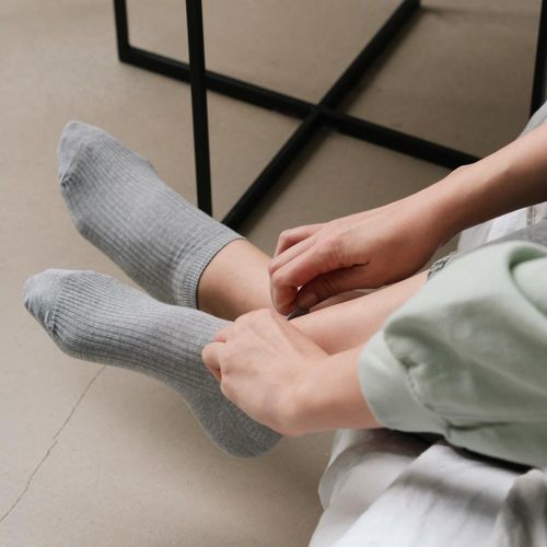 STOPKI BEZUCISKOWE PRĄŻEK 137 38-40 ecrui na Arena.pl