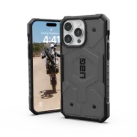 Etui UAG Pathfinder MagSafe do iPhone 15 Pro Max - srebrny
