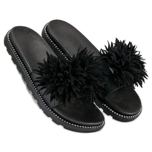 Klapki z pomponem r.39 na Arena.pl