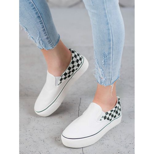 Białe Slipony Na Platformie r.40 na Arena.pl