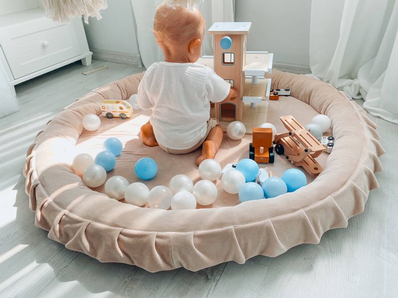 Mata gniazdko 120cm dla Dziecka, Velvet złoty zdjęcie 4