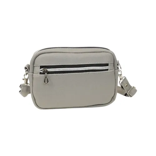 Mini torebka box prostokątny z ekoskóry z motywem kotów na Arena.pl