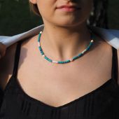 Naszyjnik regulowany - Turkus, Howlit, Hematyt i srebro złocone