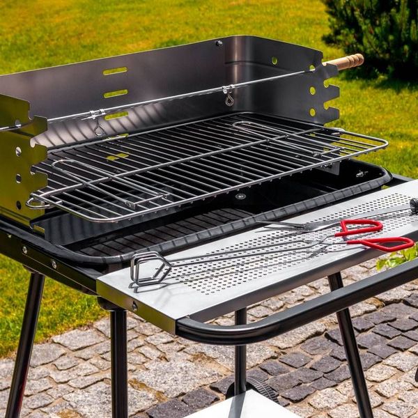 GRILL POSTOKĄTNY WĘGLOWY Z ROŻNEM zdjęcie 2