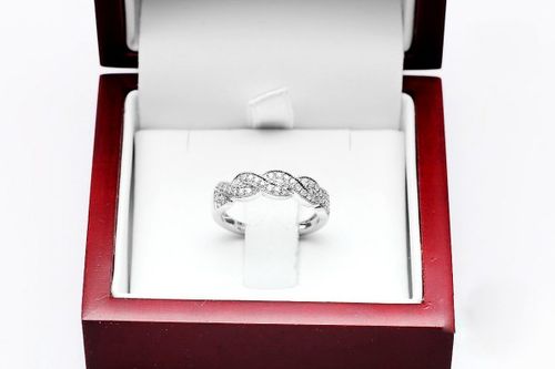 Złoty pierścionek PBD3426 - Diament na Arena.pl