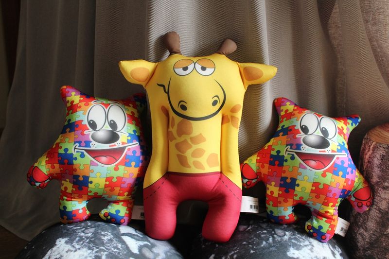 Relaksacyjna poduszka 3D na prezent - Miś puzzle zdjęcie 5