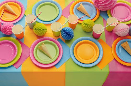 Obrus na stół Basic ciemny różowy, 137x183 cm na Arena.pl