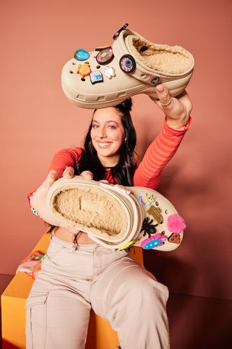 Crocs Damskie Ocieplane Buty Chodaki Platforma Classic Lined Clog 42-43 na Arena.pl