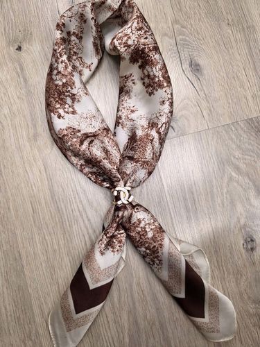 APASZKA CHUSTA DAMSKA lekka elegancka chustka gawroszka kwadratowa na Arena.pl