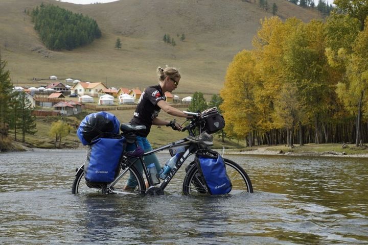 Szary worek Crosso Dry Bag / 40 l zdjęcie 14