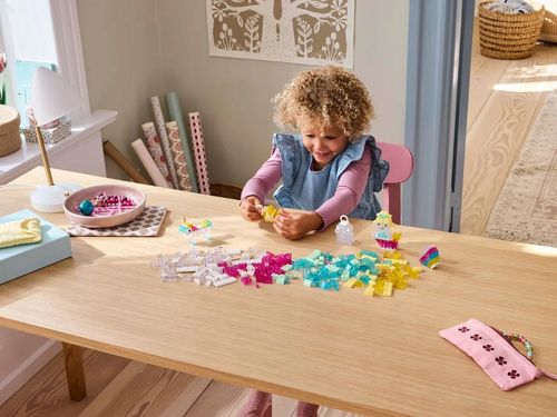 11040 - LEGO Classic - Magiczny zestaw z przezroczystymi klockami na Arena.pl