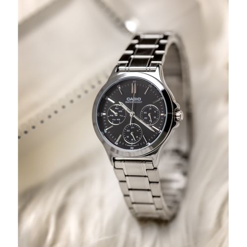 ZEGAREK DAMSKI CASIO LTP-V300D-1A (zd566g) + BOX na Arena.pl