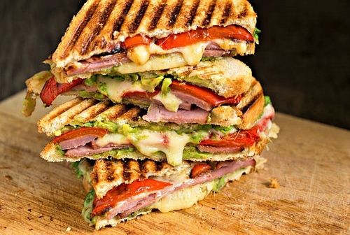 Opiekacz do kanapek Esperanza Parmigiano czarny 1000W na Arena.pl