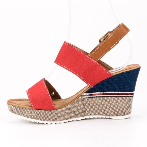 Czerwone Sandałki r.36 na Arena.pl