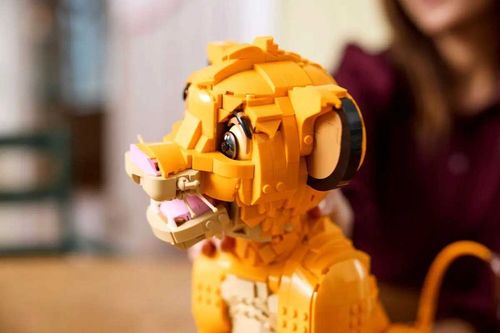 43247 - lego disney - król lew - młody simba na Arena.pl