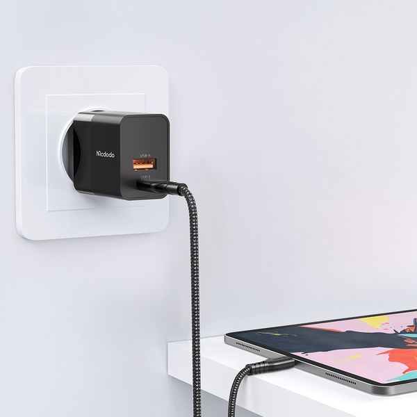 MCDODO SZYBKA ŁADOWARKA USB + USB-C 20W zdjęcie 3