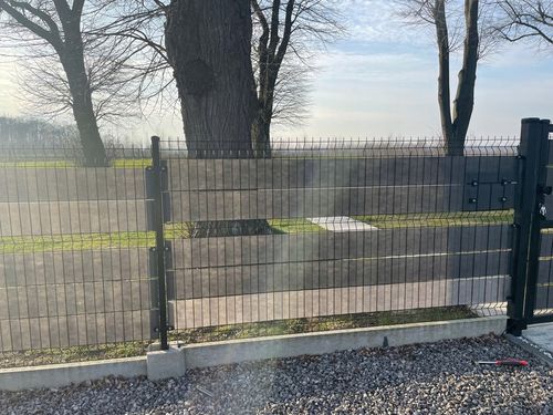 TAŚMA OGRODZENIOWA NA PŁOT 19CM X 50 M + KLIPSY na Arena.pl