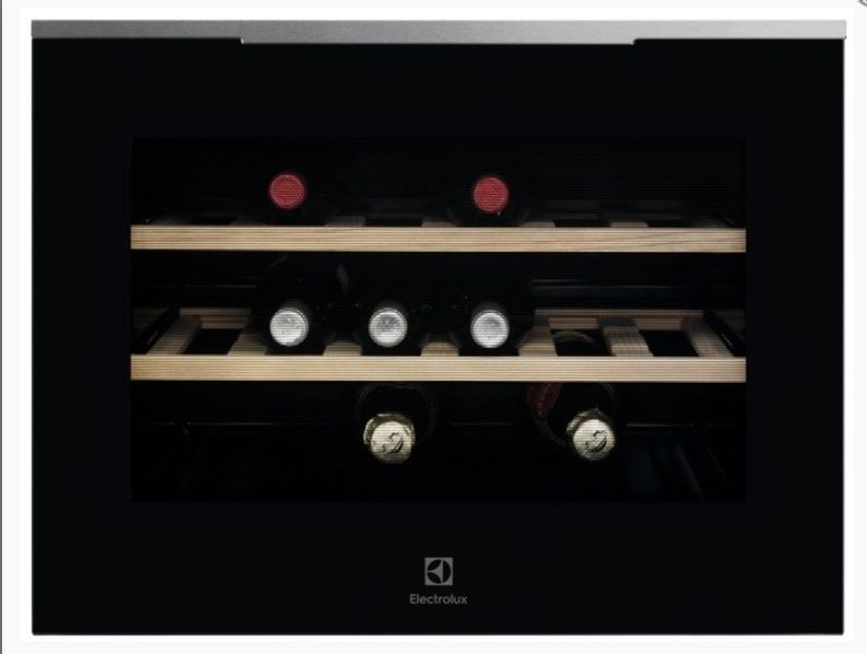 Winiarka Electrolux KBW5X zdjęcie 1